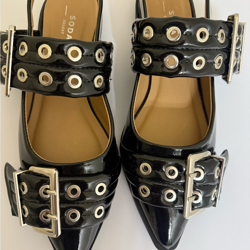 Soda Select Faux Black Patton Buckle Flats NWOT/Box - Picture 7 of 9